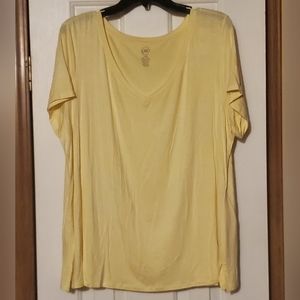 🌕 NWT Cato Canary Yellow V-Neck Tee Size 18/20W